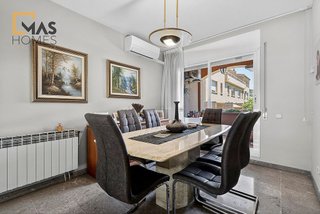 Casa adosada en venta en Sant Fost de Campsentelles