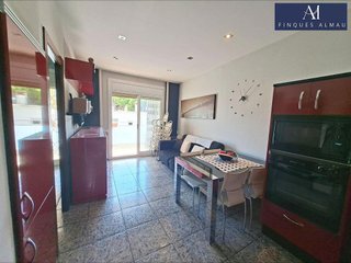 Piso en venta en La Pineda en Castelldefels