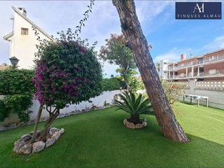 Piso en venta en La Pineda en Castelldefels