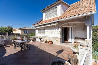 Chalet en venta en Sentmenat