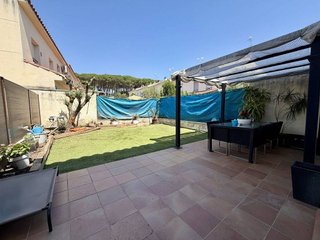 Casa adosada en venta en Centro en Vidreres