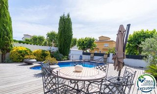 Chalet en venta en Empuriabrava en Castelló d´Empúries