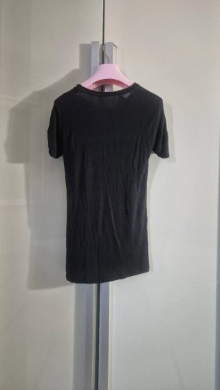 Elisabetta franchi  tee-shirt  nera con applicazio