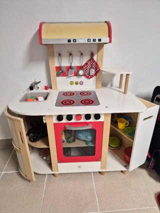 Cocinita de juguete Hape