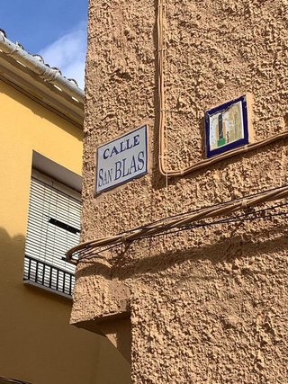 Casa adosada en venta en Hellín