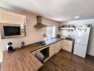 Casa en venta en Las Pedrizas en Chiva