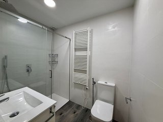 Piso en venta en Grove (O)
