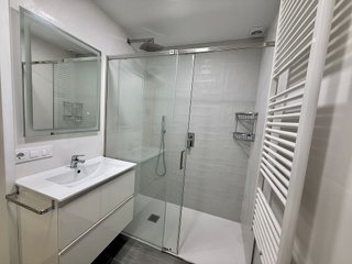 Piso en venta en Grove (O)