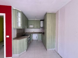 Piso en venta en Grove (O)