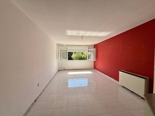 Piso en venta en Grove (O)