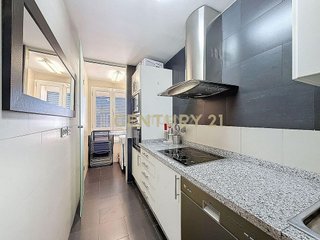 Piso en venta en Parque Mediterráneo - Santa Paula en Málaga