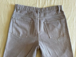 Pantalón vaquero Zara gris
