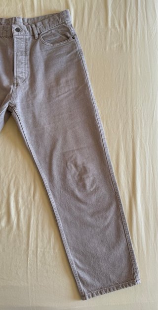 Pantalón vaquero Zara gris