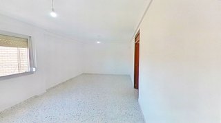 Piso en venta en Campoamor en Alicante