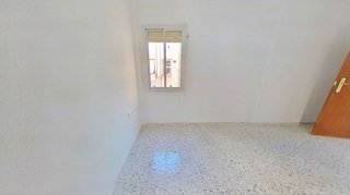 Piso en venta en Campoamor en Alicante