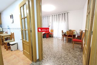Piso en venta en Núcleo Urbano en Pobla de Vallbona (la)
