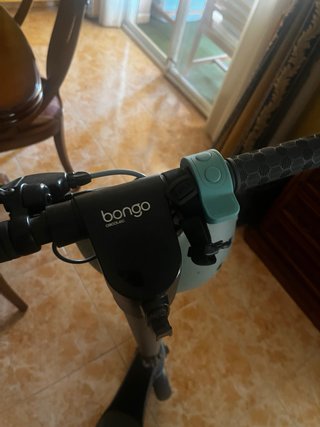 Patín Eléctrico Cecotec con Casco