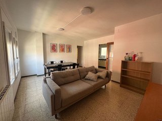 Piso en venta en Eixample Nord – La Devesa en Girona