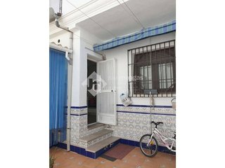Casa en venta en El Valle en Lucena
