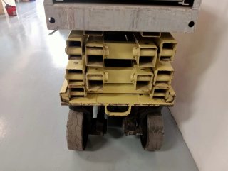 Plataforma elevadora Tijera JLG 2030ES