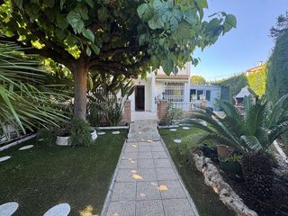 Casa adosada en venta en Casc Antic - Nou Cambrils en Cambrils