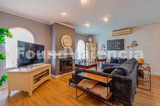 Casa pareada en venta en La Conarda en Pobla de Vallbona (la)