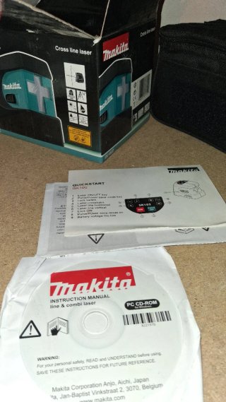 Nivel Láser Makita SK102Z Autonivelante