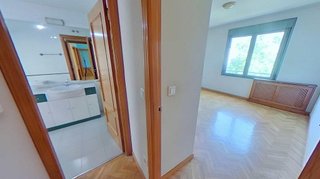 Piso en venta en Palomeras bajas en Madrid