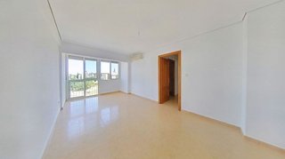 Piso en venta en Tres Huertas - El Torrejón - El Cerezo en Sevilla