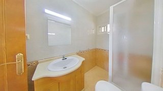 Piso en venta en Tres Huertas - El Torrejón - El Cerezo en Sevilla