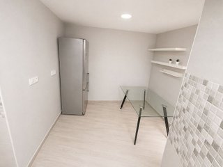 Piso en venta en El Raval - Safaretjos en Santa Coloma de Gramanet