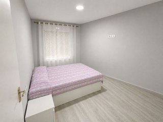 Piso en venta en El Raval - Safaretjos en Santa Coloma de Gramanet