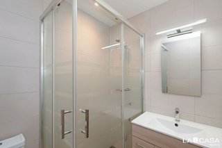 Piso en venta en Santa Eulàlia en Hospitalet de Llobregat, L´