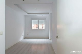 Piso en venta en Santa Eulàlia en Hospitalet de Llobregat, L´