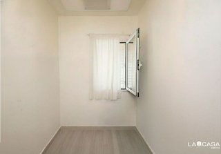 Piso en venta en Santa Eulàlia en Hospitalet de Llobregat, L´