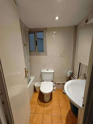 Piso en venta en Navas en Barcelona
