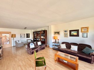 Piso en venta en Parc Bosc - Castell en Figueres