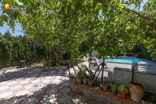 Chalet en venta en Gójar