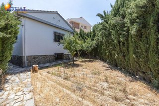 Chalet en venta en Gójar