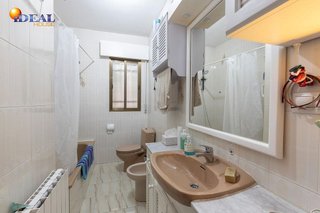 Chalet en venta en Gójar