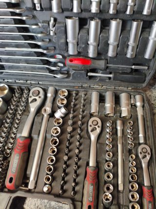 Maleta Herramientas 216 Piezas TOOLHUB