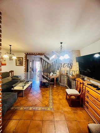 Casa adosada en venta en San García en Algeciras
