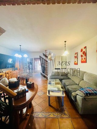 Casa adosada en venta en San García en Algeciras