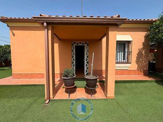 Chalet en venta en Montequinto en Dos Hermanas
