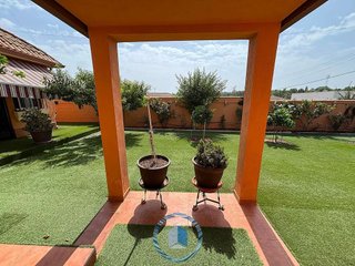 Chalet en venta en Montequinto en Dos Hermanas