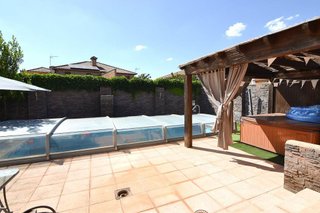 Casa pareada en venta en Griñón