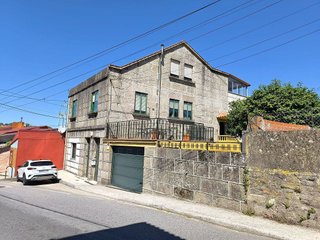 Chalet en venta en Castrelos - Sardoma en Vigo
