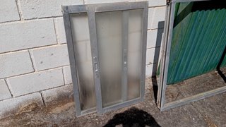 Rejas de hierro, puerta y ventana de aluminio