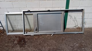 Rejas de hierro, puerta y ventana de aluminio
