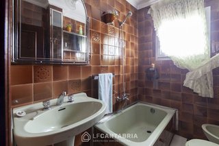 Piso en venta en Numancia - San Fernando en Santander